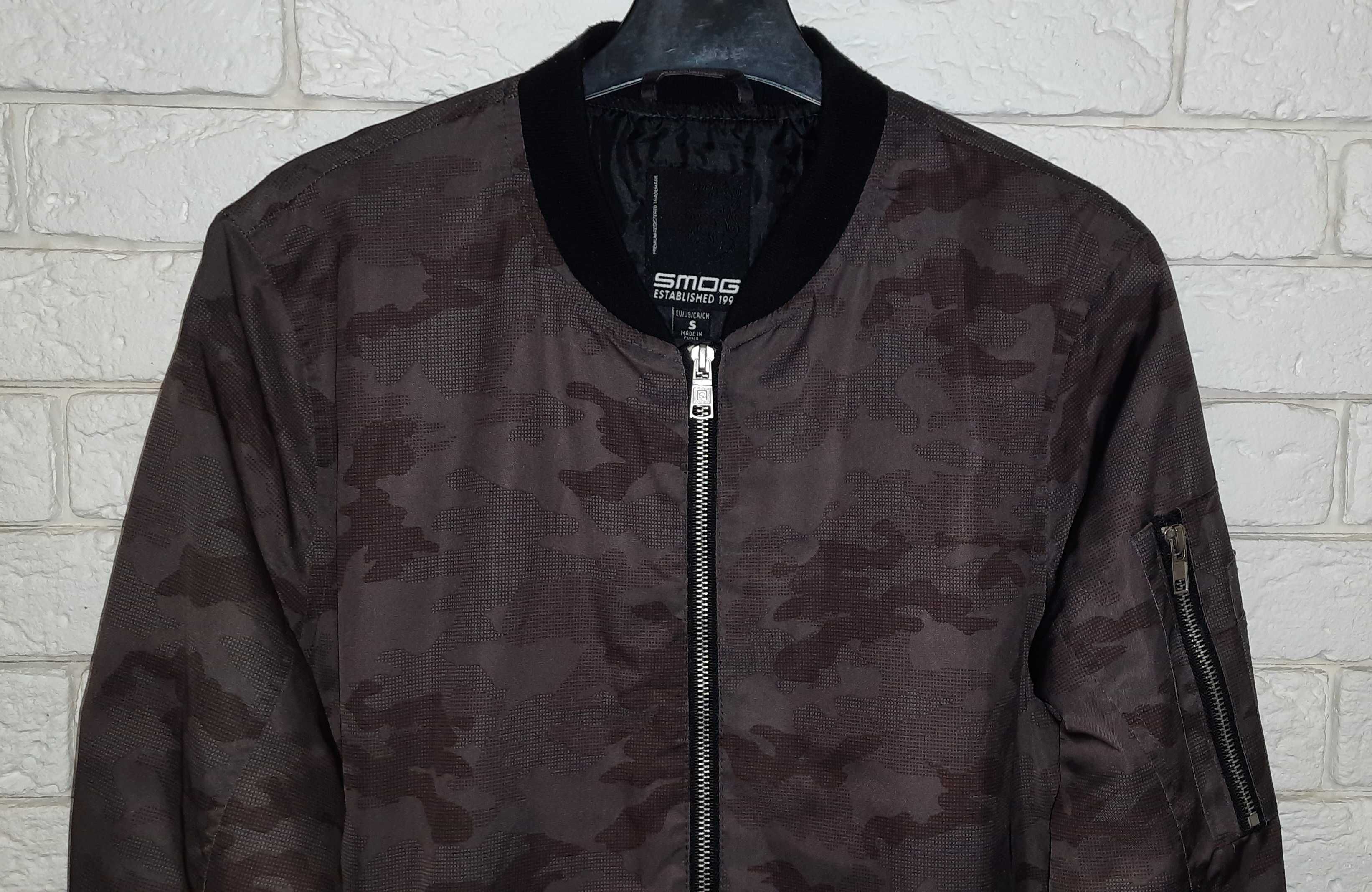 Куртка,ветровка фирменная мужская бренд SMOG размер S