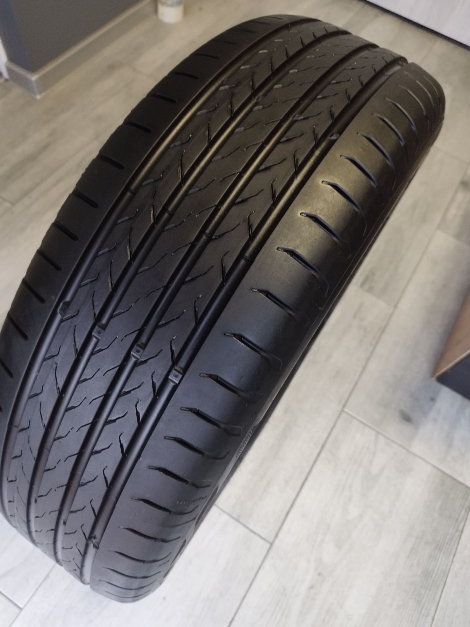 Letnia 18" Continental 215/60R18, Dacia Duster