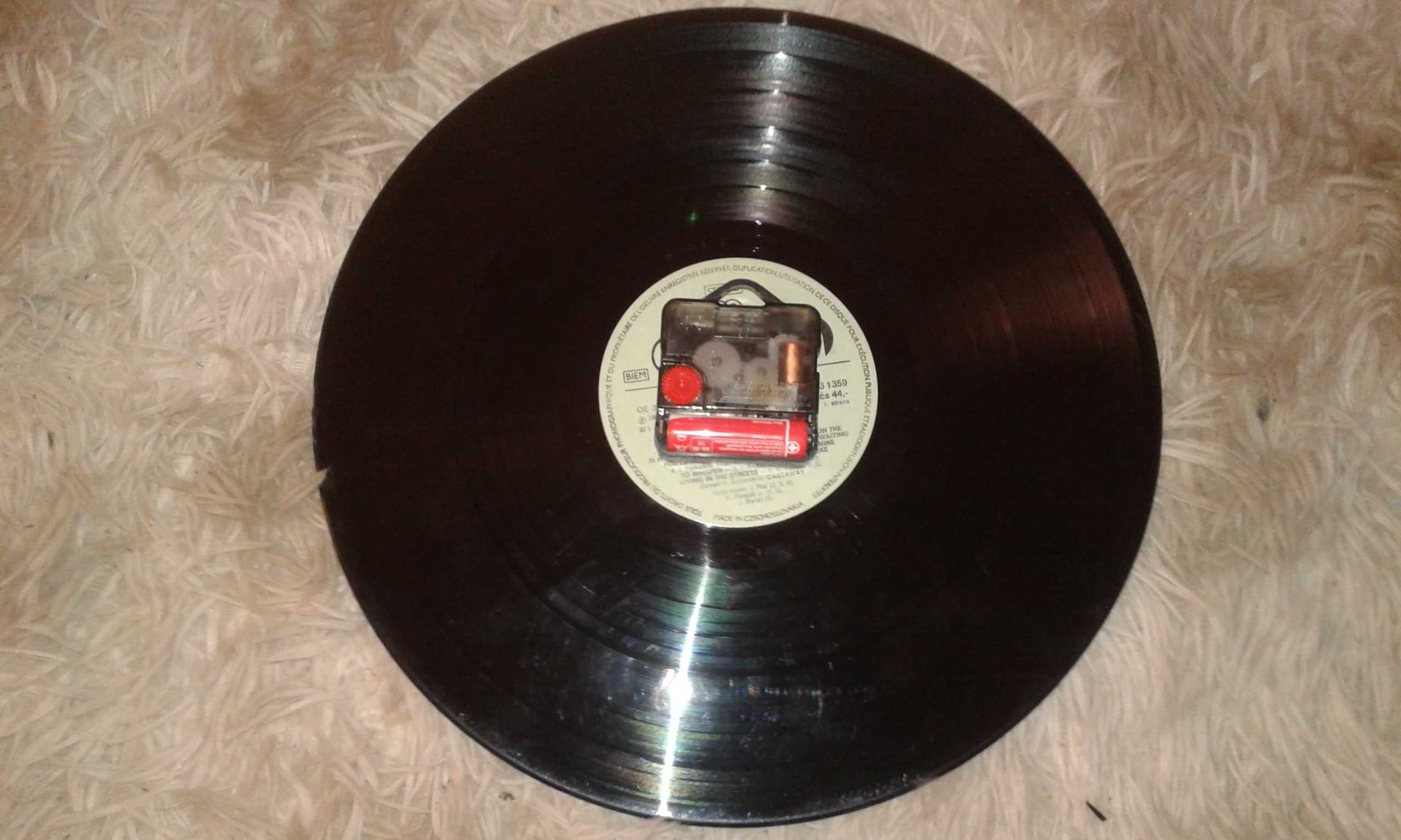 Настінні годинники Вінілова пластинка №5 AC/DC