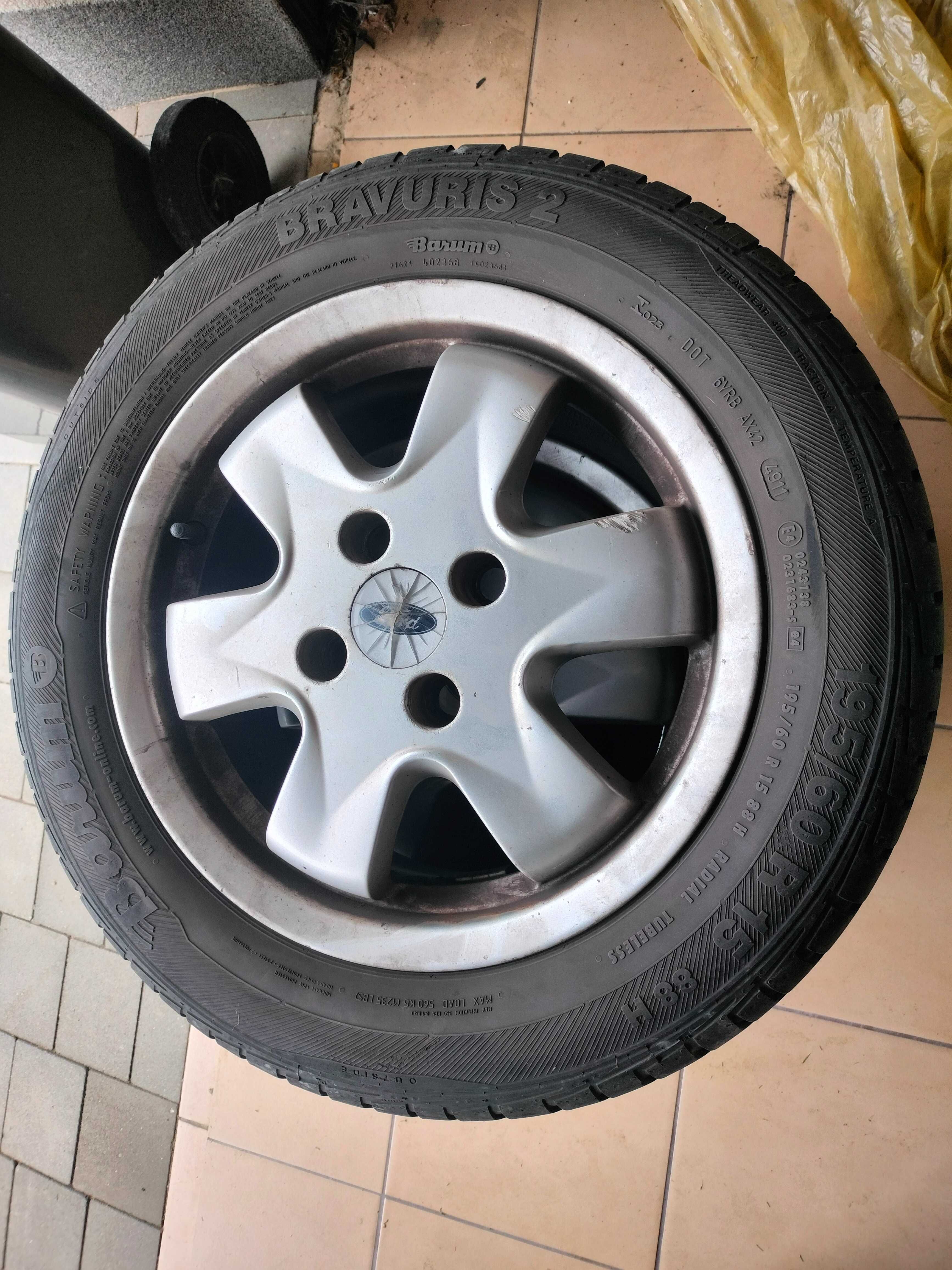 Alufelgi z oponami 195/60 R15