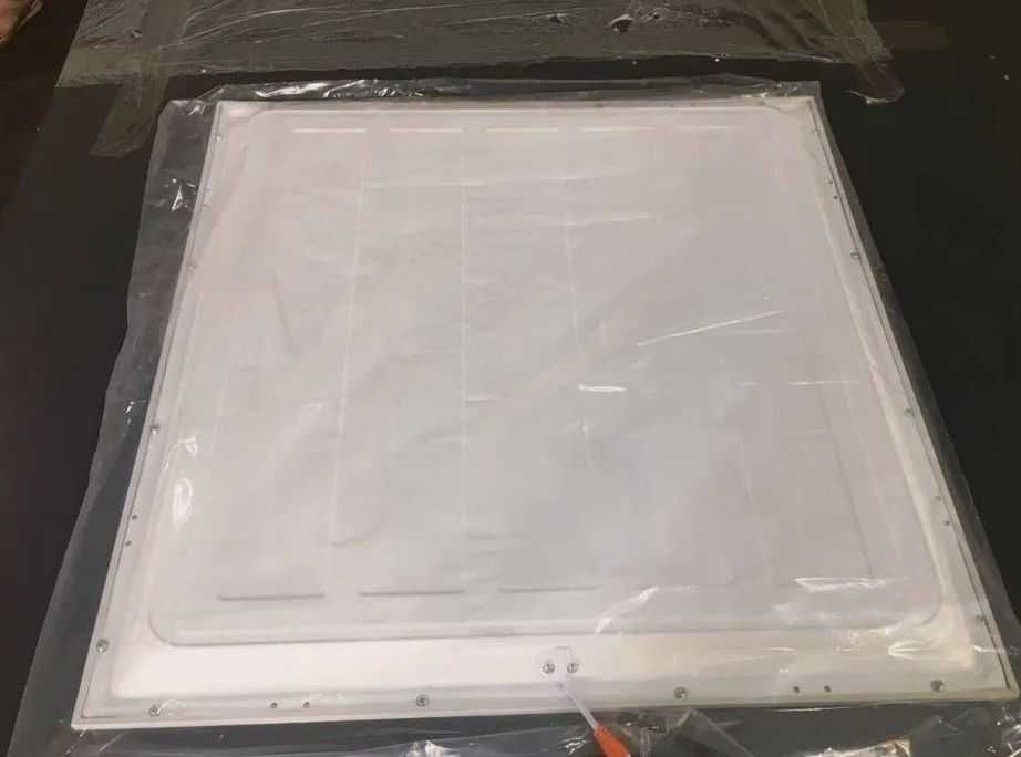 LED панель 600x600 – экономичный светильник 42W 6500K