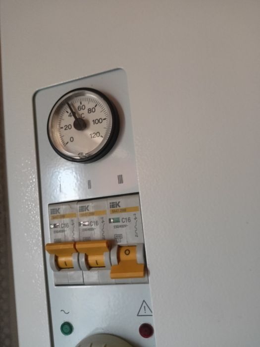 Електричний котел 4.5кв