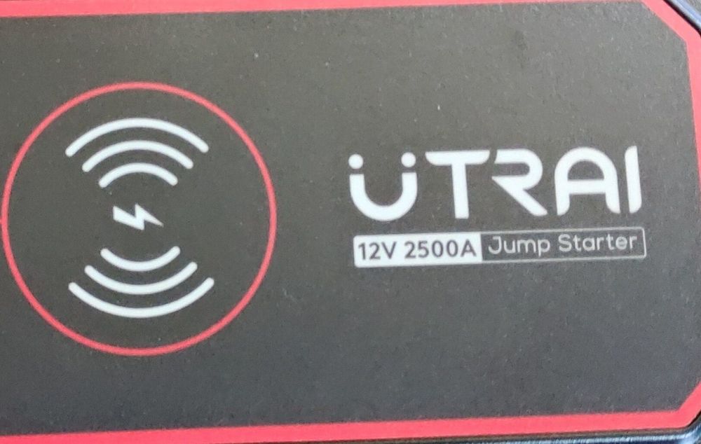 Arrancador de Baterias ÜTRAI® (Booster) portátil Profissional - 2500A