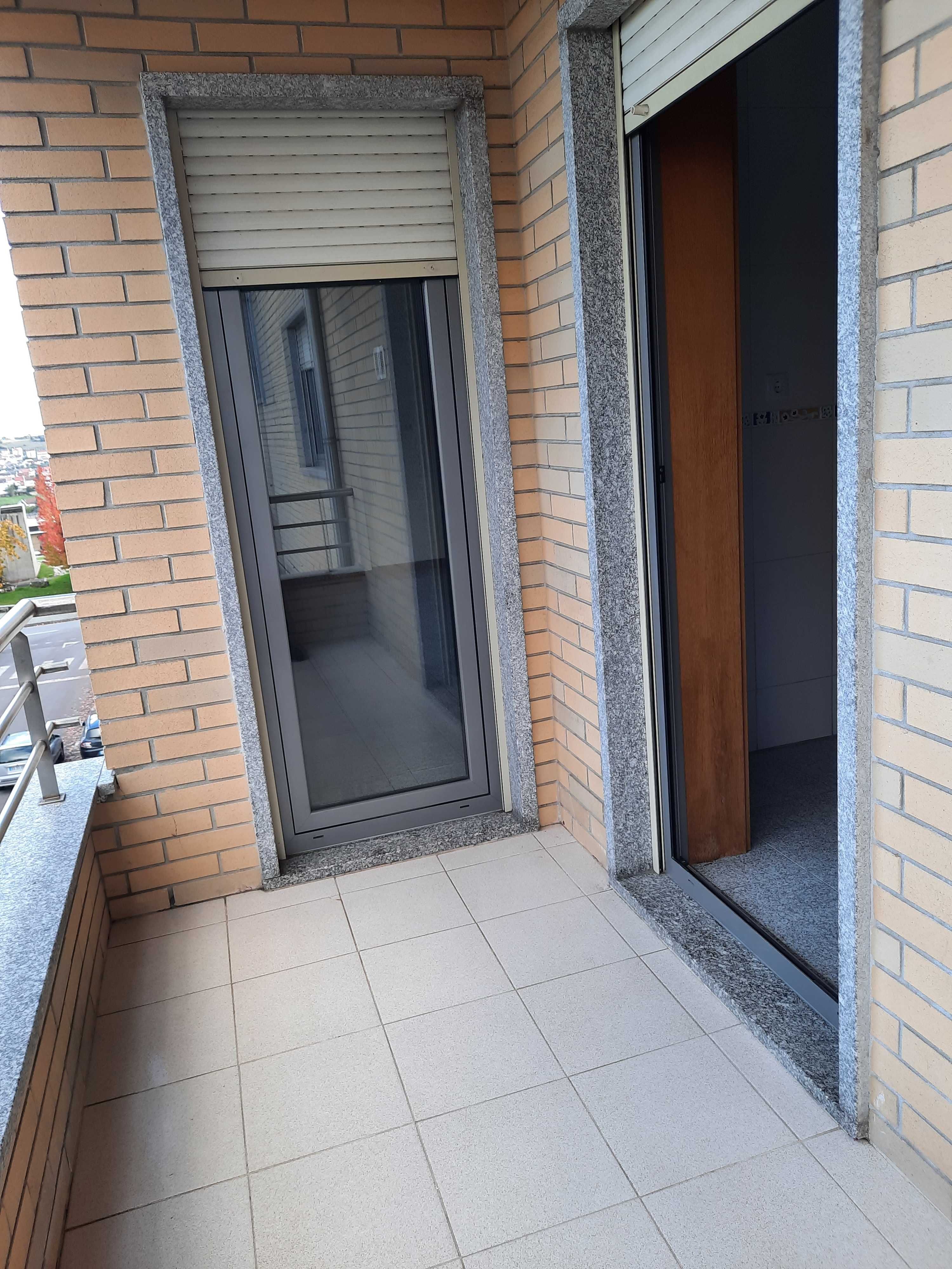 Excelente apartamento T3, em otima localização(rotunda dos touros)