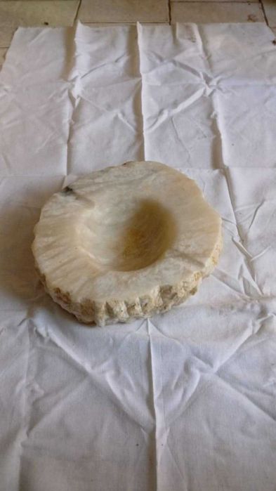 Cinzeiro grande em Pedra