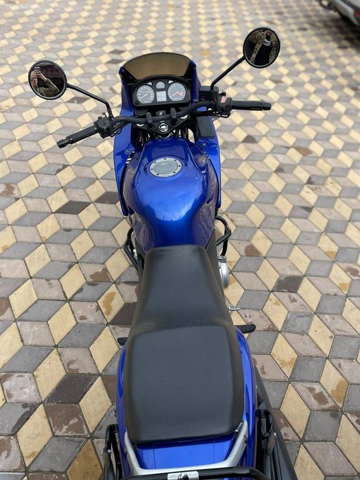 Продам Хонда СВ500s