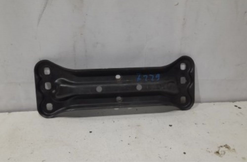 Подушка опора кронштейн акпп w211