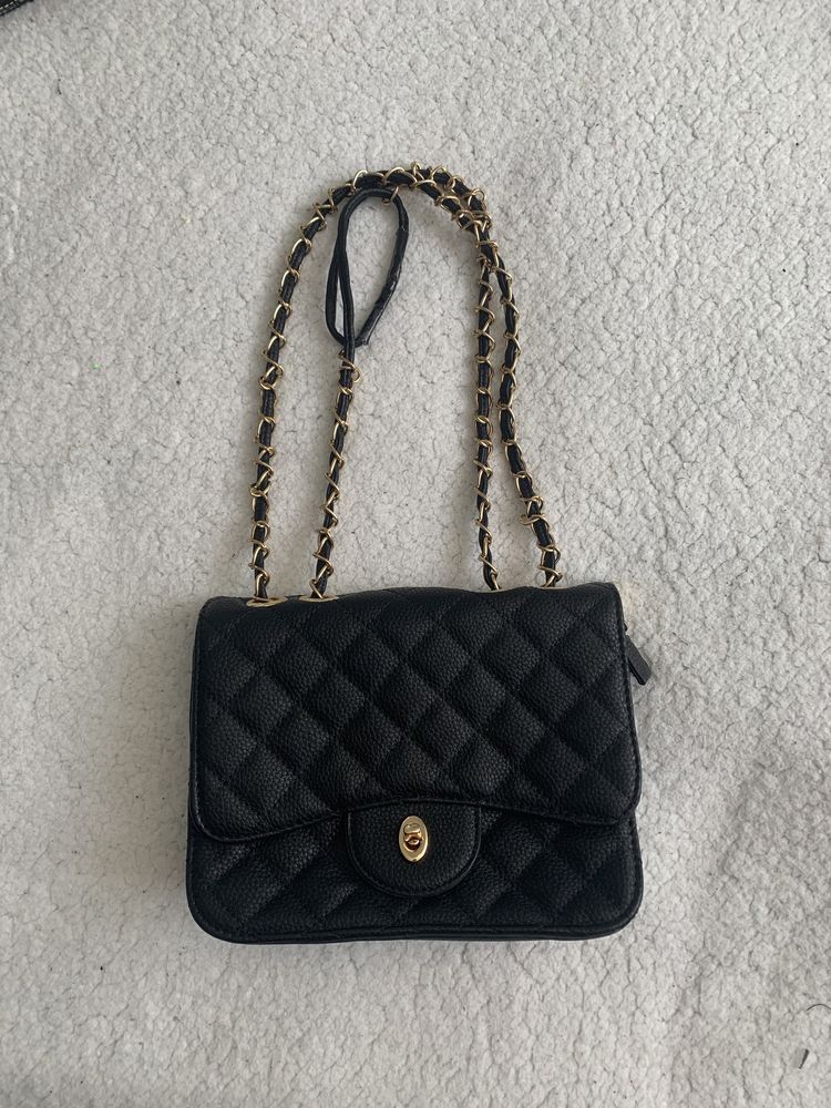 torebka czarna pikowana chanel inspo vintage