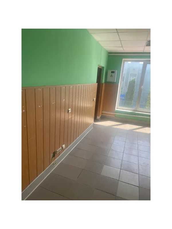 ПРОДАЖ - Адміністративне приміщення, 200,6 кв.м. смт. Нова Ушиця