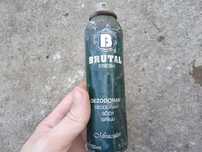 Perfumy Brutal Fresh dezodorant spray zużyte buteleczka Miraculum 1998