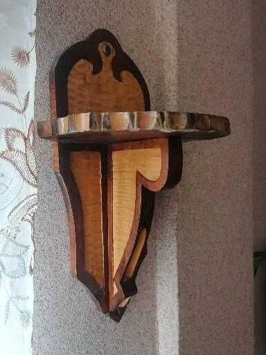 Дерев'яна підставка для квітів