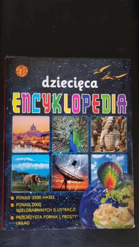 Encyklopedia z okładką dla najmłodszych o wszystkim Warszawa
