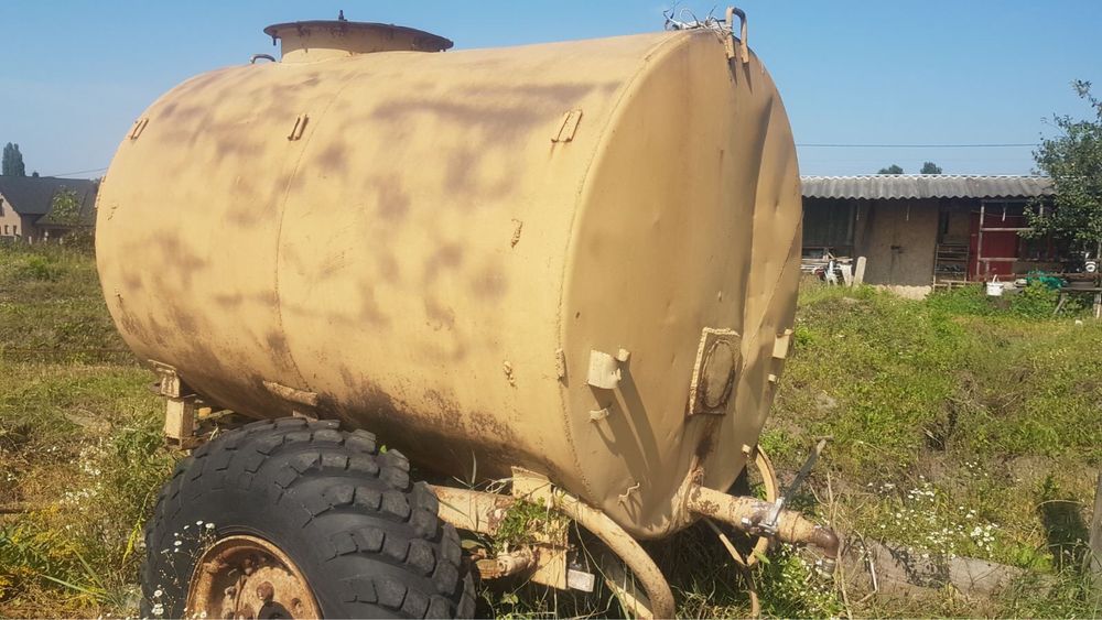 Бочка на колесах 3 куби