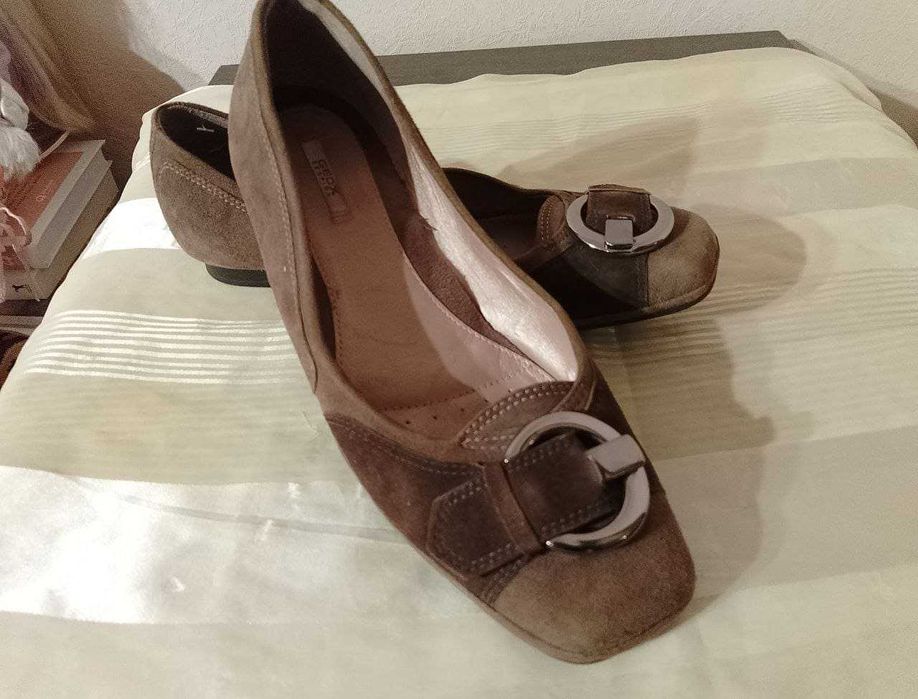 Жіночі туфлі  geox