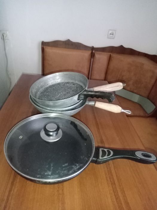 Сковорода пательня велика 32 см з скляною кришкою. Антипригарне