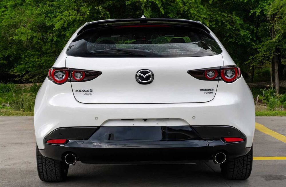 Mazda Mazda3      2023