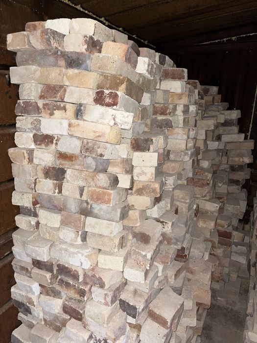 Половины и тричетверти Кирпича ОГНЕУПОРНОГО Шамотного ША-5 б/у