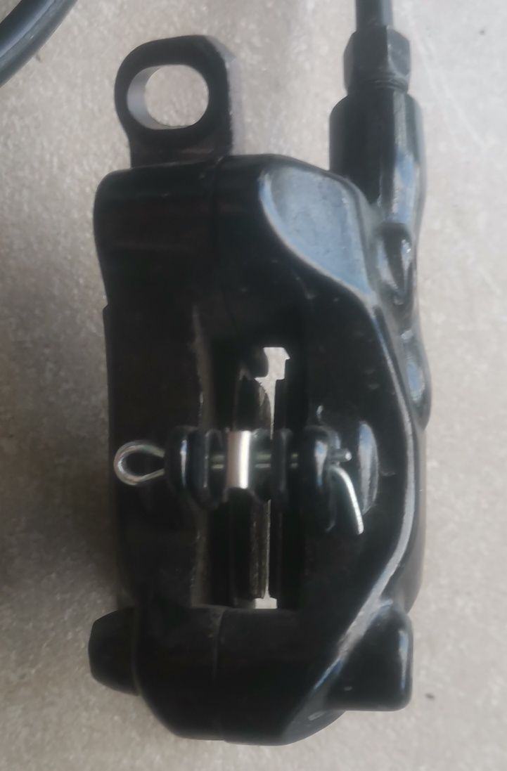 Komplet hamulcy hydraulicznych tarczowych NUTT z roweru CUBE 29 cali