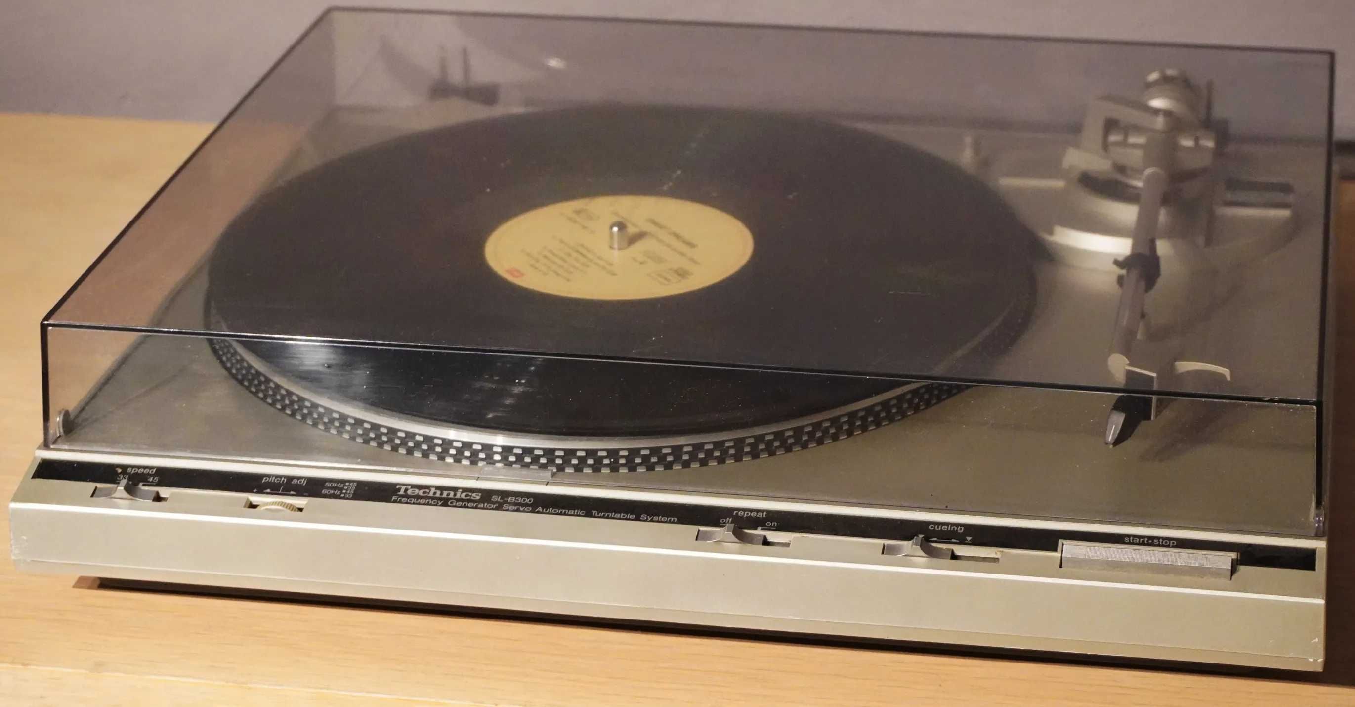 Gramofon Technics SL-B300