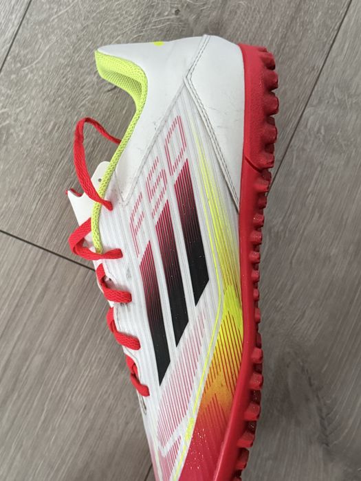 adidas F50 League TF – białe. 44 2/3
