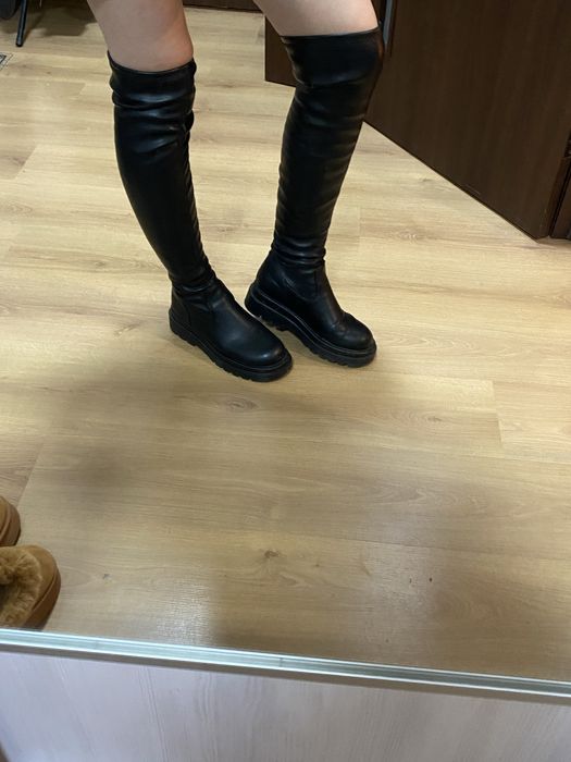 Ботфорти  жіночі