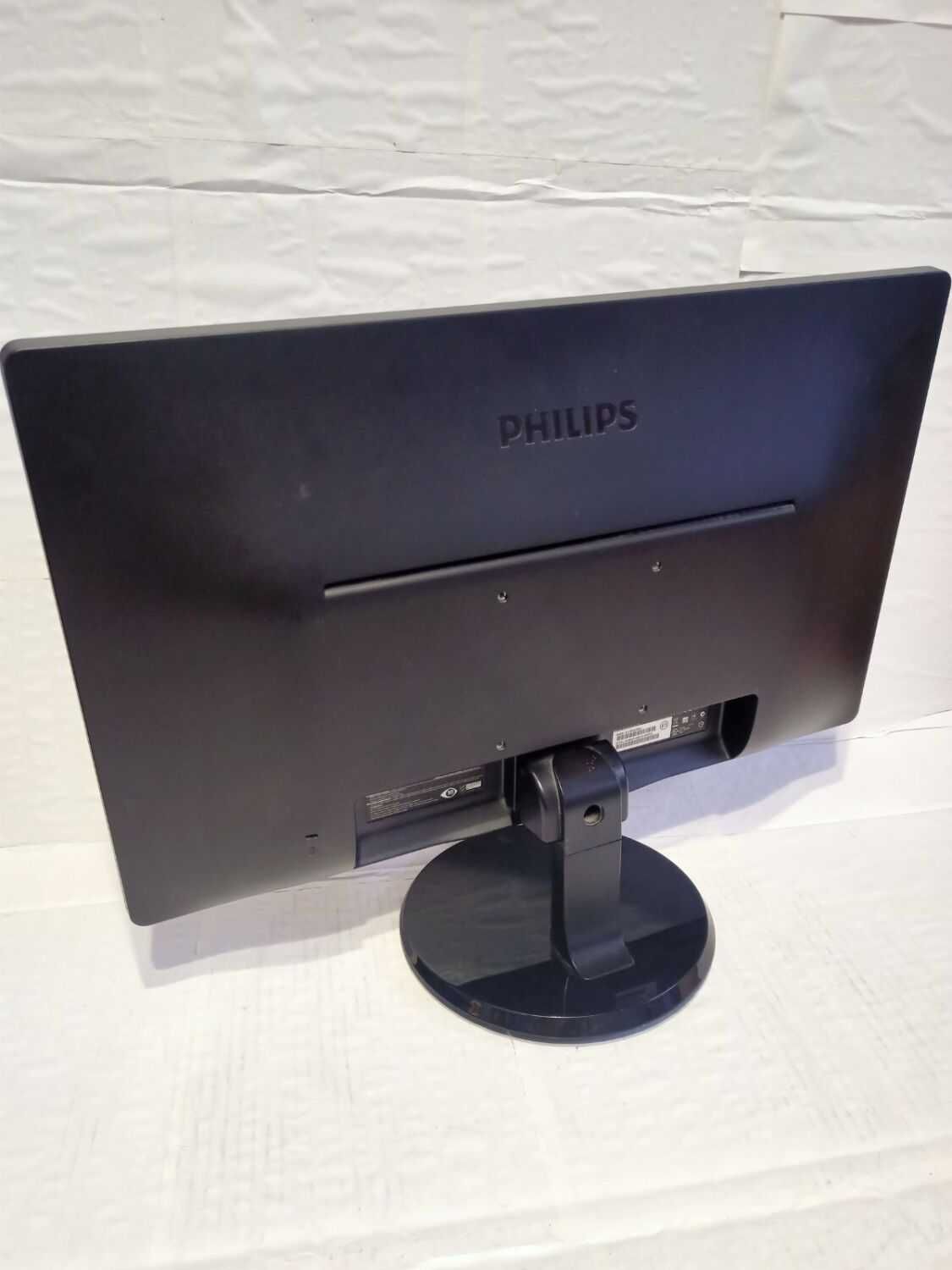 Монитор Philips V-line 236V4L