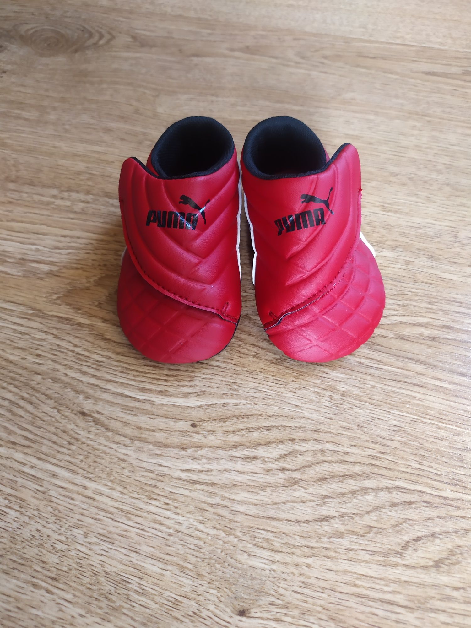 Buty Puma Ferrari rozm. 17