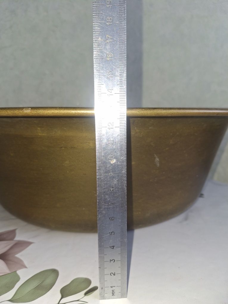 Миска латунна велика