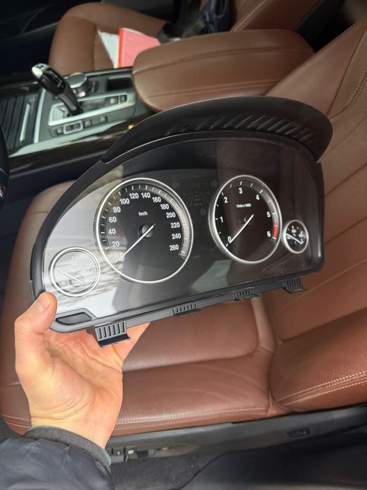 Приборная панель,  щиток BMW X5 f15 дизель официальный 6993488-01