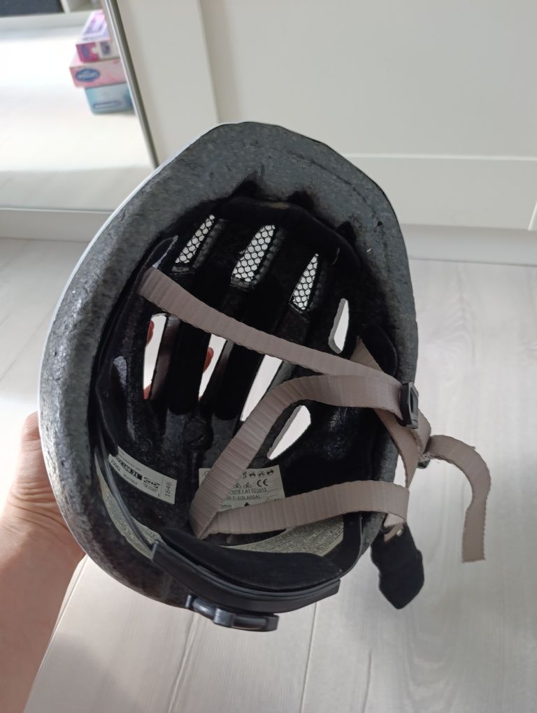 Kask uniwersalny wiek 1,5-5