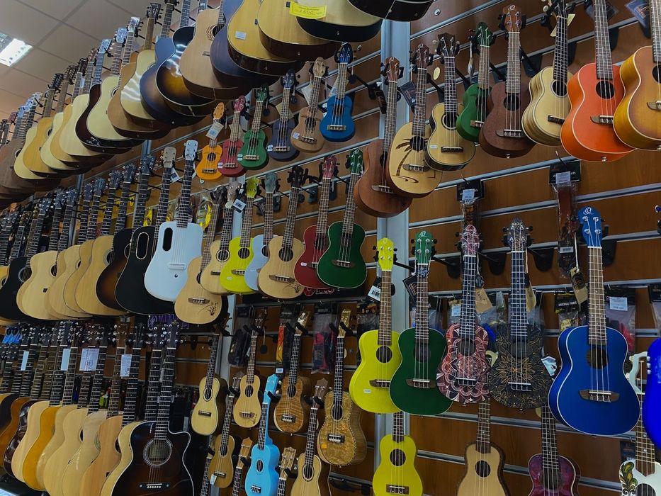 Розпродаж гітарного складу, гітари YAMAHA, CORT та інші