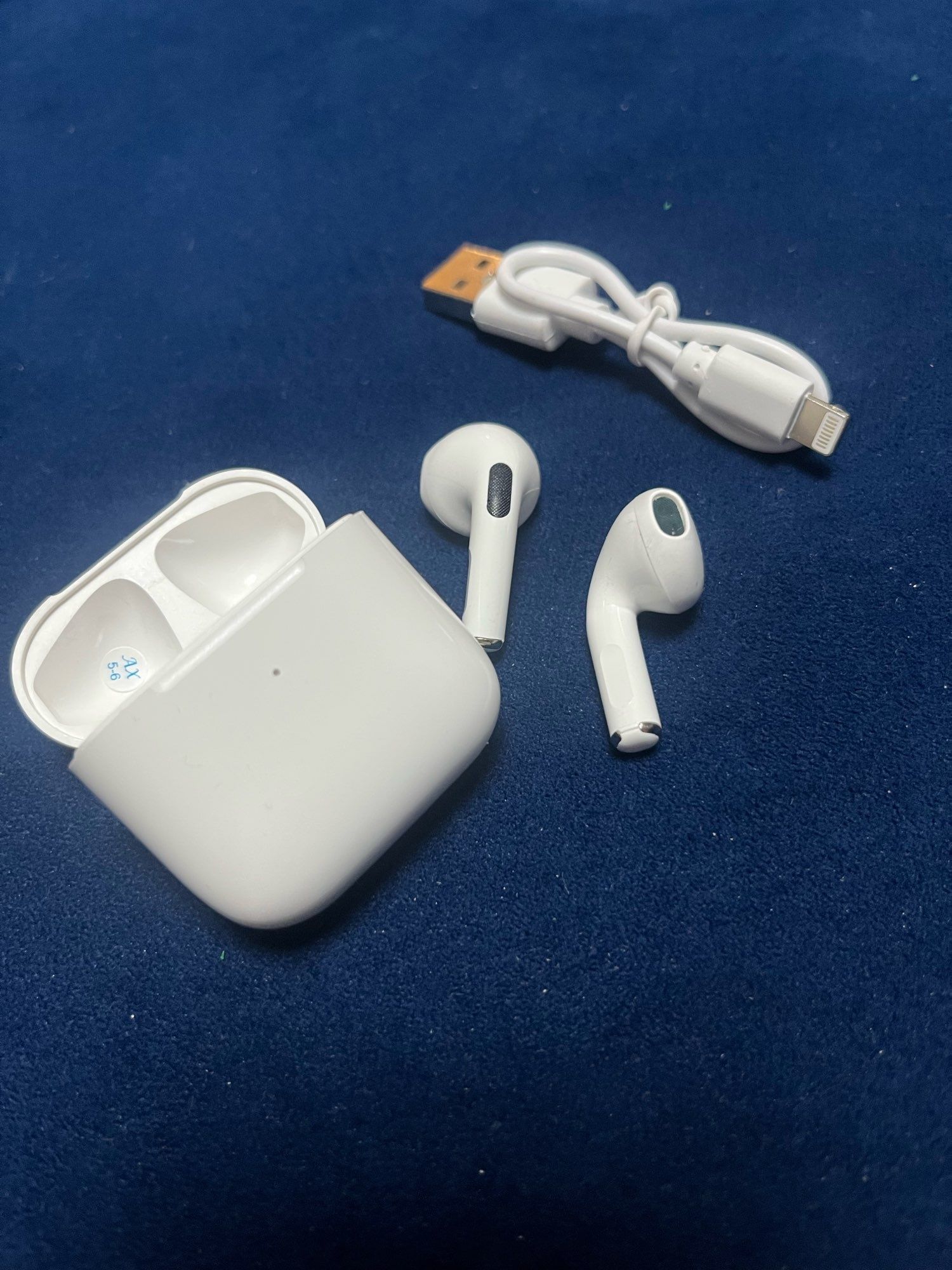 Fones Bluetooth NOVOS 2 por 15€