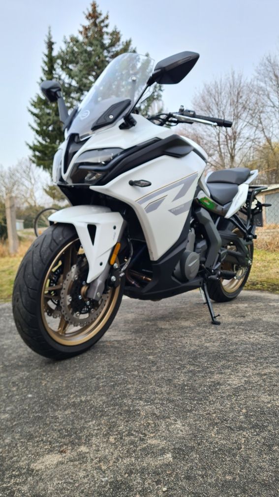 CF MOTO 650 GT Super Stan