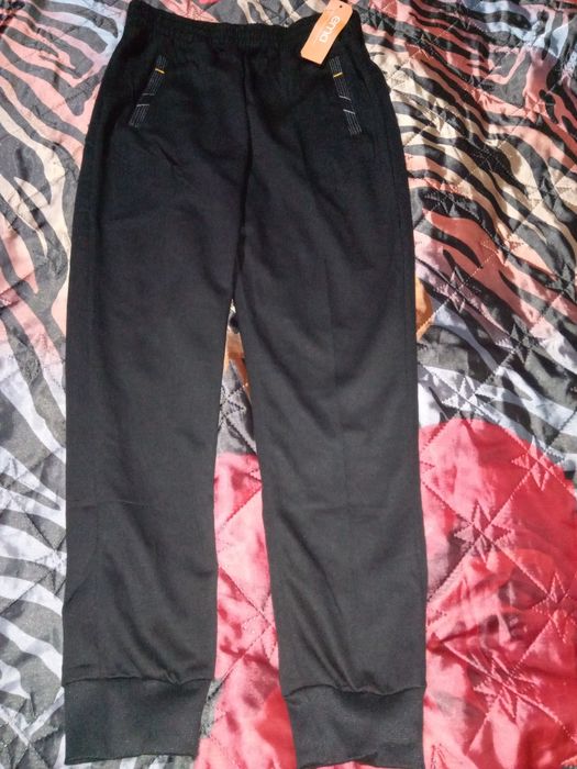 Штани спортивні чоловічі нові