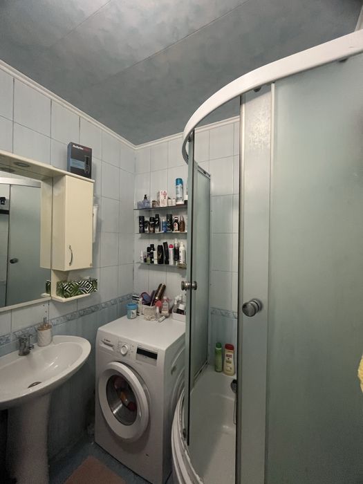 Двокімнатна чешка на Руській