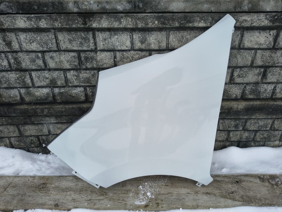 Blotnik przedni lewy bez rdzy bialy OV369 Renault Master 3 III 10-19