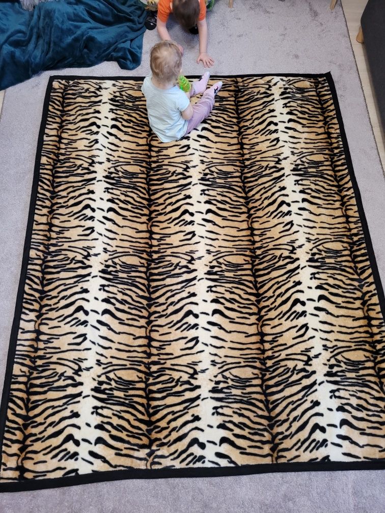 Gruby koc Pantera 160x210 cm