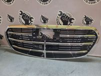 Решітка капоту W223 S-class Mercedes решотка мерседес A2238804100