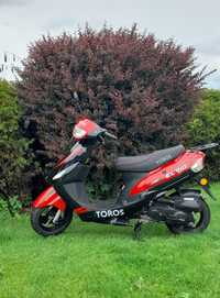 Skuter Zipp Toros