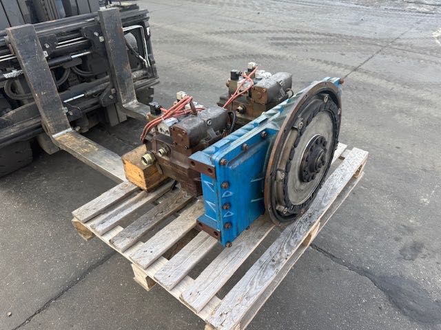 SAMHYDRAULIC HCV 125X2 + reduktor do silnika