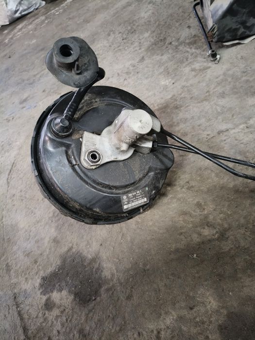 Вакуумный усилитель тормозов Шкода суперб 1 пассат б5