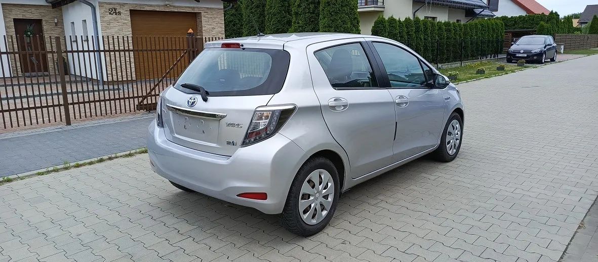 Toyota Yaris Toyota Yaris Hybrid 100 Dynamic! 1.5VVT-i Kamera! Klimatronic! Ledy!
