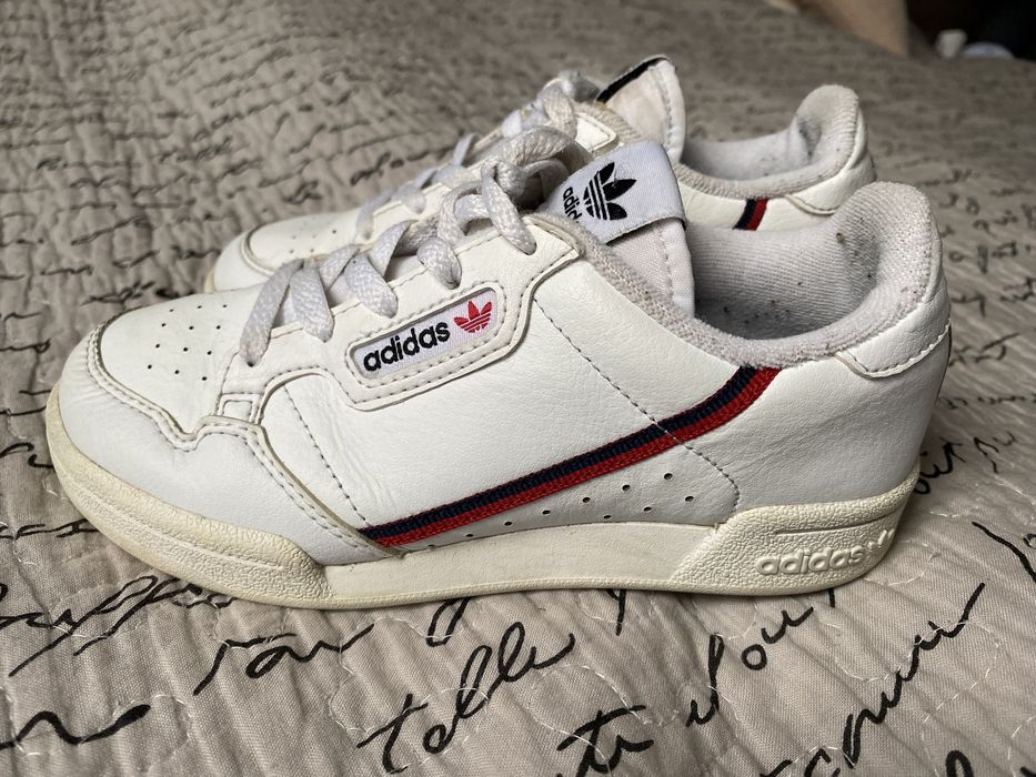 Buty adidas Continental