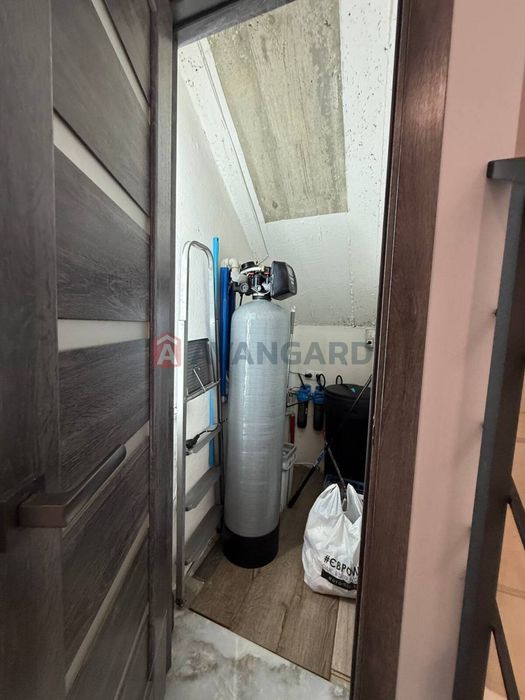 Продаж стильного таунхаусу з ремонтом у Конопниці!