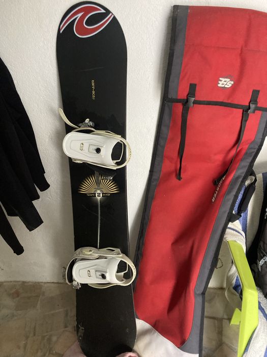 SNOWBOARD MATERIAL