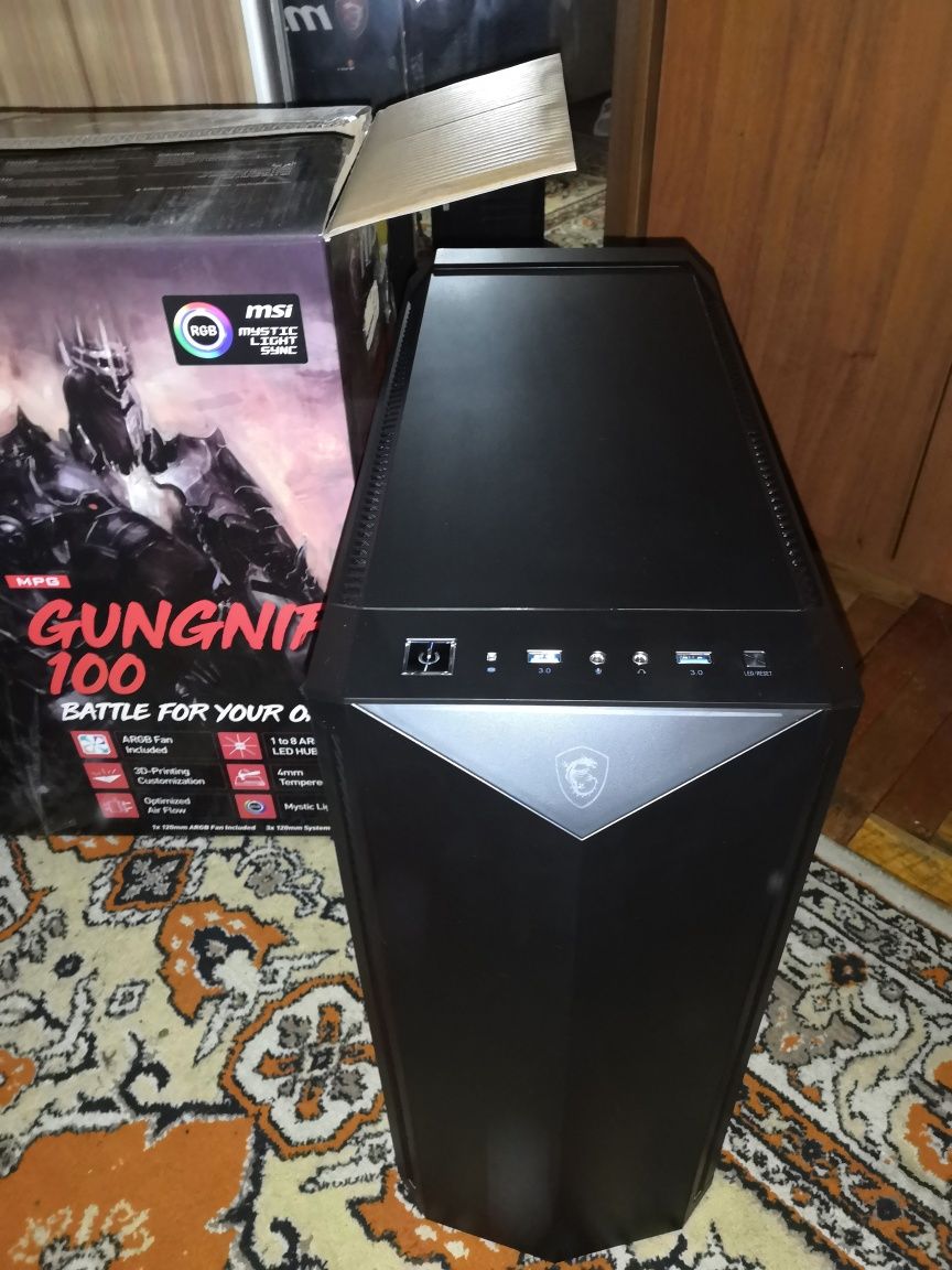 MSI MPG Gungnir 100