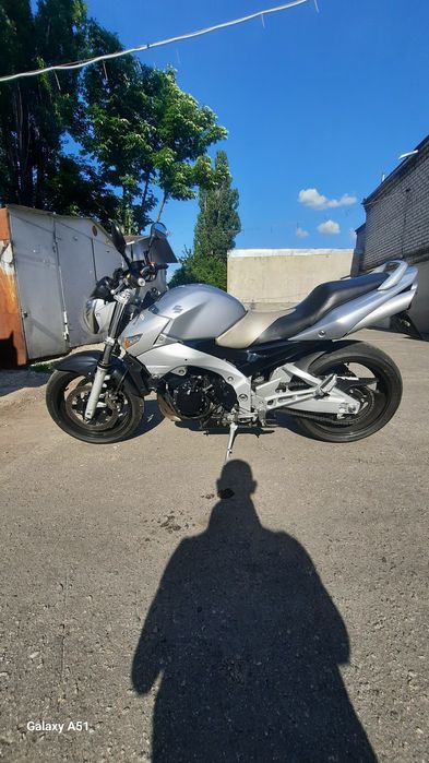 Продам сузуки GSR600
