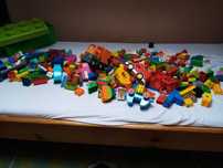 Dużo klocków lego duplo różne zestawy mix duplo ludziki pojazdy
