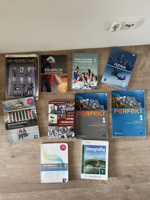 Podreczniki 1 klasa liceum/technikum