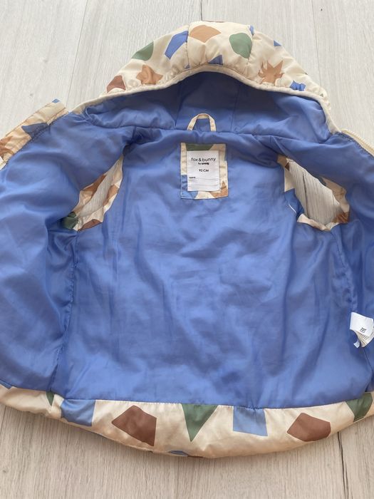 Продам дитячий жилет демосезон